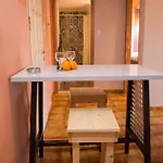 尼里亚斯酒店 公寓式酒店 3*