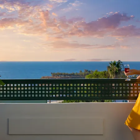 Nireas Lejlighedshotel 3*