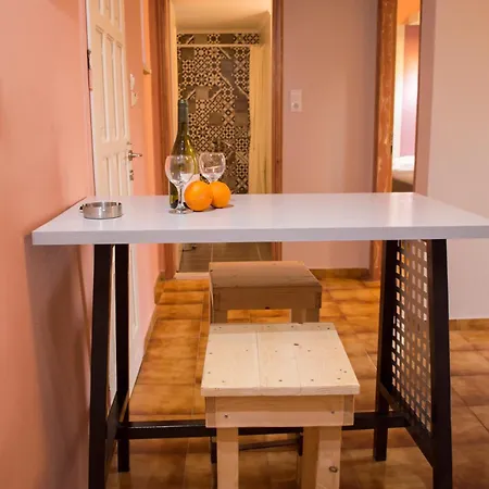 Nireas Aparthotel 3*