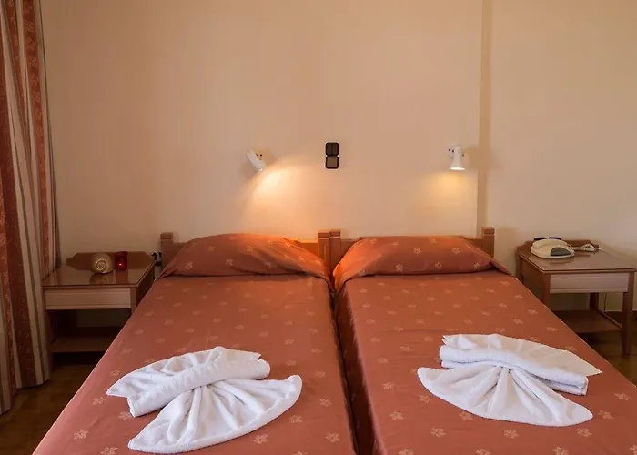 Nireas 3* Kato Daratso