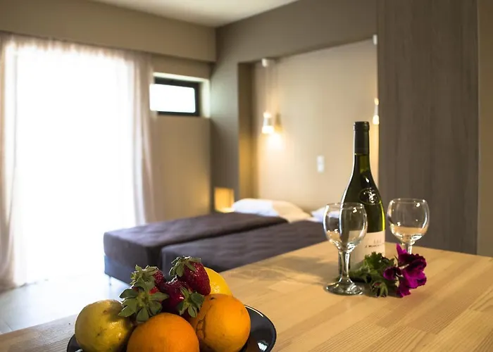 Nireas Aparthotel 3*