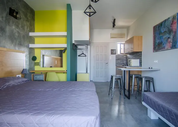 Nireas 3* Kato Daratso