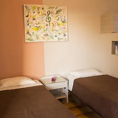 Nireas Apart-hotel Kato Daratso