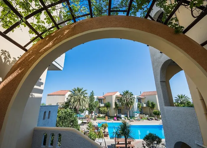 Apartmanhotel Nireas 3*