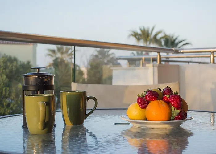 Nireas Apartmanhotel 3*